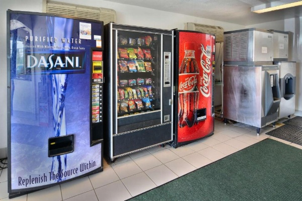 Motel 6-Galveston, TX image 20